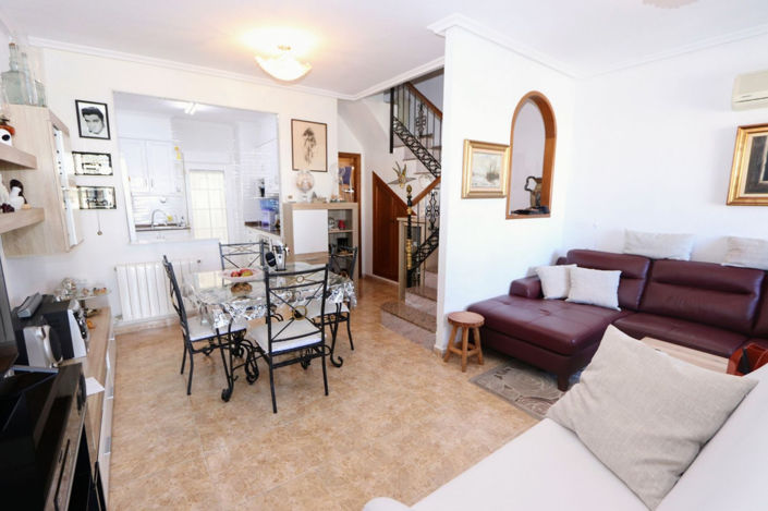 Image No.6-Villa de 3 chambres à vendre à Villamartin