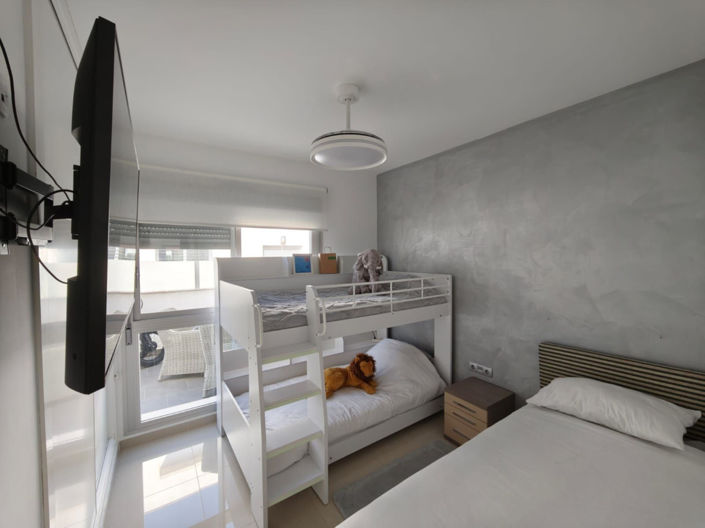 Image No.16-2 Bed Apartment for sale