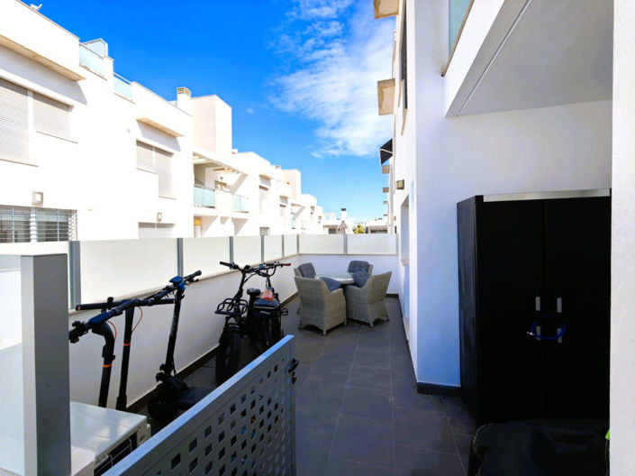 Image No.4-2 Bed Apartment for sale