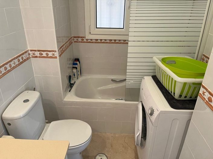 Image No.24-2 Bed Apartment for sale