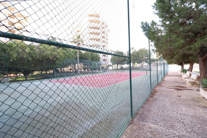 Image No.21-3 Bed Apartment for sale