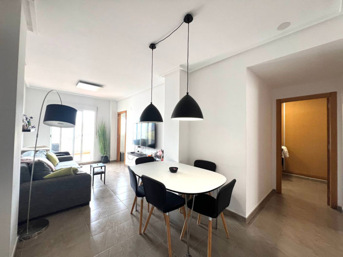 Image No.18-3 Bed Apartment for sale