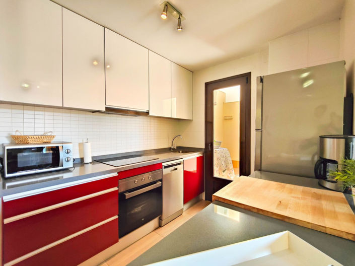 Image No.22-2 Bed Apartment for sale