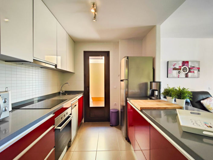 Image No.23-2 Bed Apartment for sale