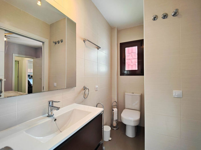 Image No.36-2 Bed Apartment for sale