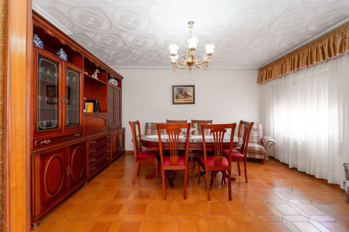 Image No.13-4 Bed Villa for sale