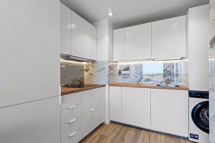 Image No.9-2 Bed Apartment for sale