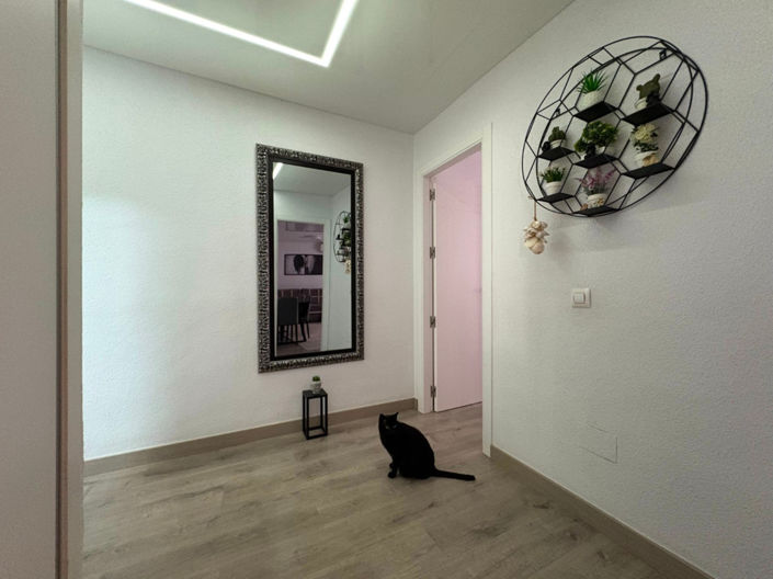 Image No.2-4 Bed Apartment for sale