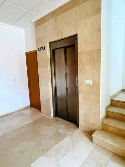 Image No.13-3 Bed Apartment for sale