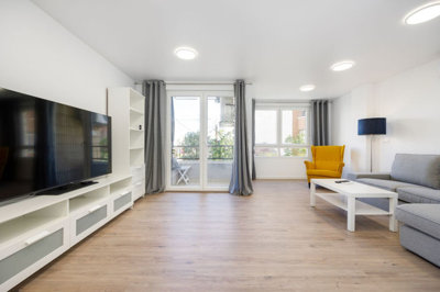 c7ca5081a582a1ca83faxlarge