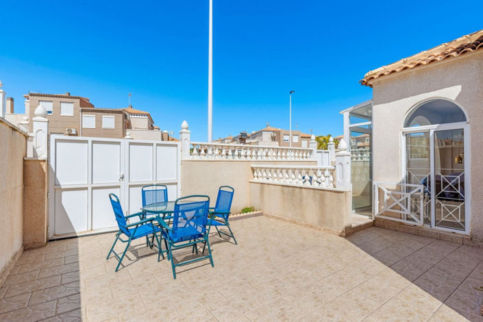 Image No.22-Villa de 2 chambres à vendre à Torrevieja