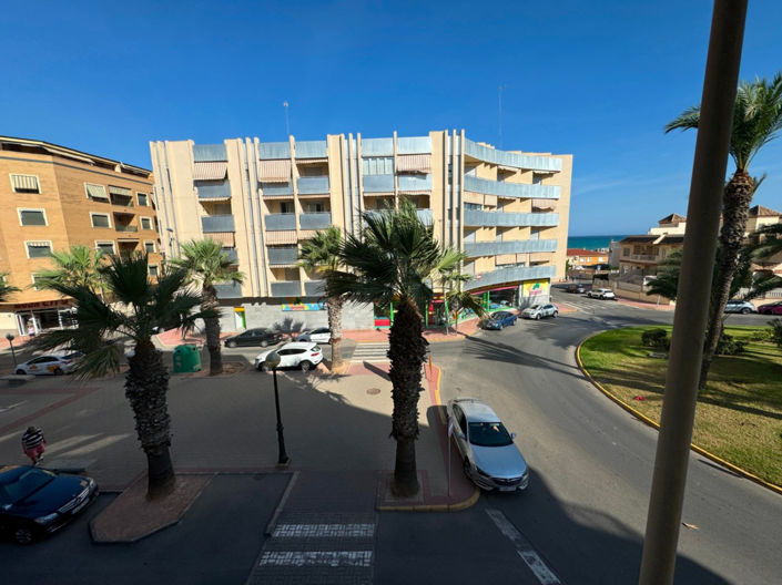 Image No.1-3 Bed Apartment for sale