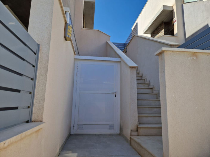 Image No.7-Appartement de 2 chambres à vendre à Torrevieja