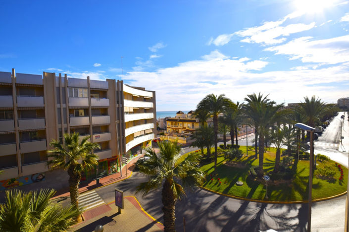 Image No.1-3 Bed Apartment for sale