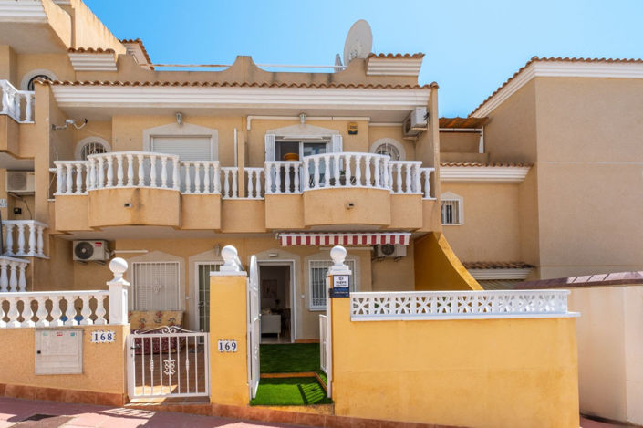Image No.1-2 Bed Villa for sale