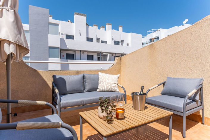 Image No.21-2 Bed Villa for sale