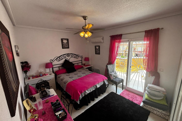 Image No.9-3 Bed Villa for sale