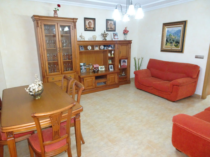 Image No.2-3 Bed Villa for sale