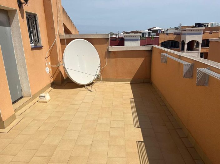 Image No.20-3 Bed Townhouse for sale