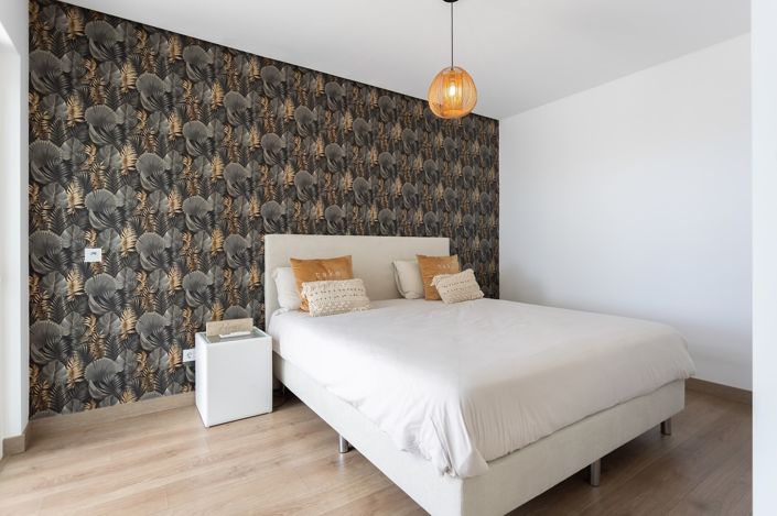 Image No.14-2 Bed Apartment for sale