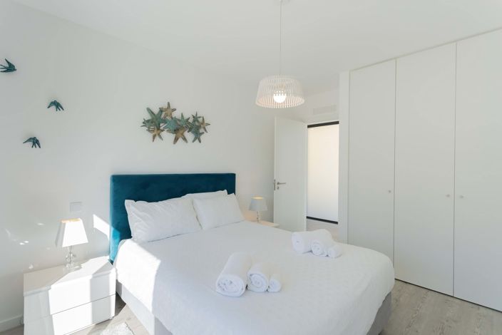 Image No.11-3 Bed Villa for sale