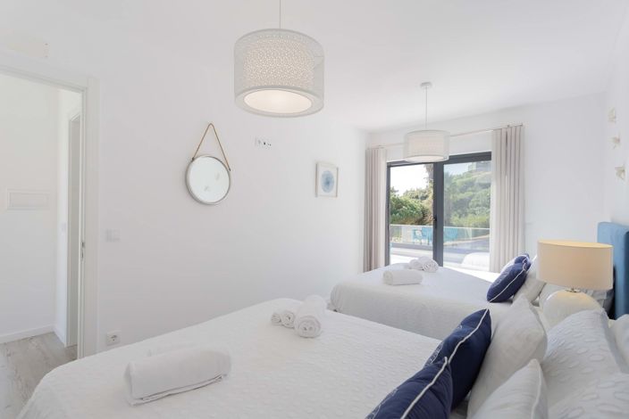 Image No.15-3 Bed Villa for sale