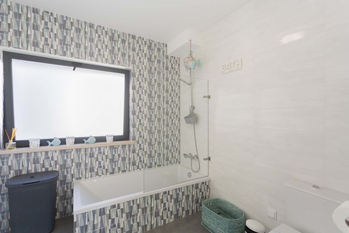 Image No.10-3 Bed Villa for sale