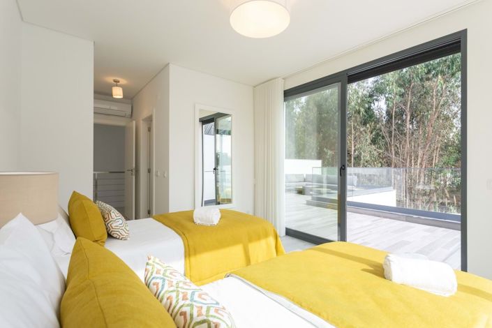 Image No.14-3 Bed Villa for sale