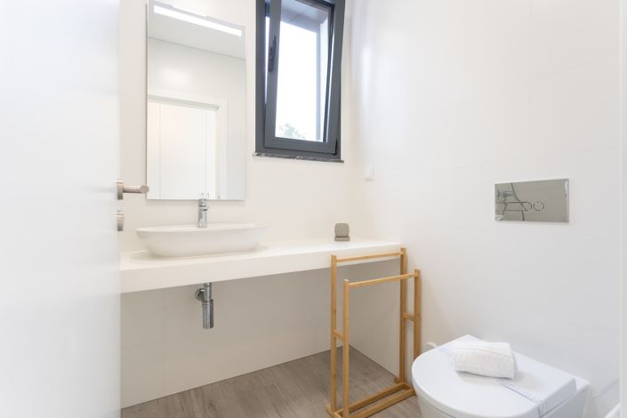 Image No.15-3 Bed Villa for sale