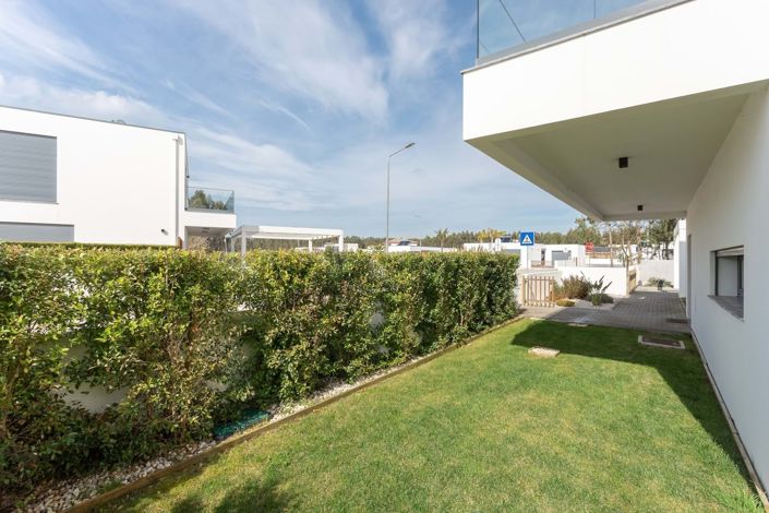 Image No.22-3 Bed Villa for sale