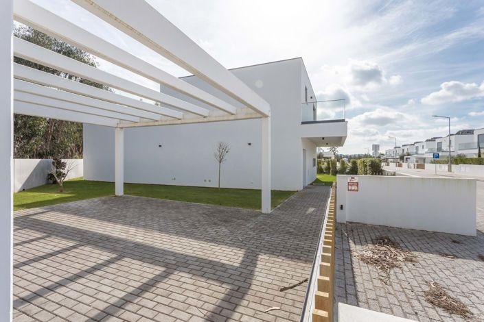 Image No.27-3 Bed Villa for sale