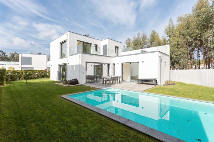 Image No.28-3 Bed Villa for sale