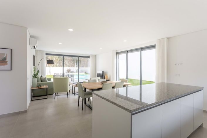 Image No.6-3 Bed Villa for sale