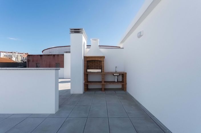 Image No.14-2 Bed Apartment for sale