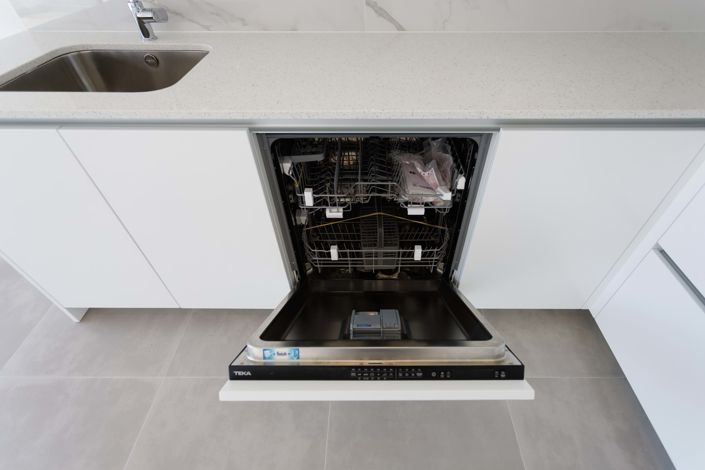 Image No.11-1 Bed Apartment for sale