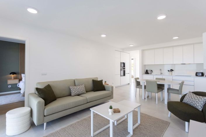 Image No.9-2 Bed Apartment for sale