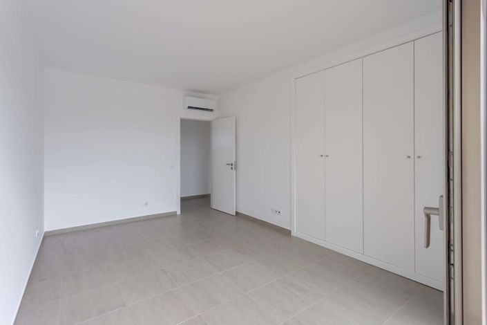 Image No.14-3 Bed Villa for sale