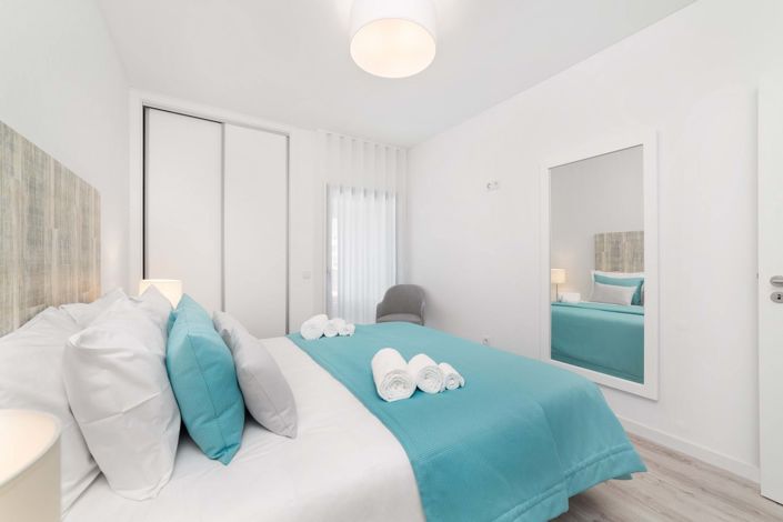 Image No.12-2 Bed Apartment for sale