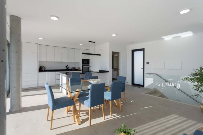 Image No.6-3 Bed Villa for sale