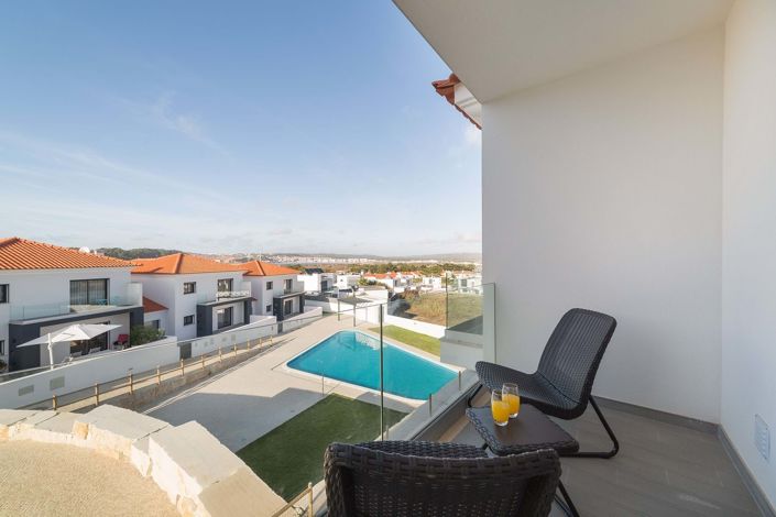 Image No.20-2 Bed Apartment for sale