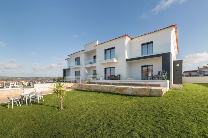 Image No.23-2 Bed Apartment for sale