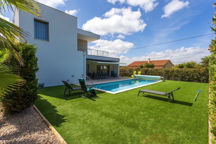 Image No.6-3 Bed Villa for sale