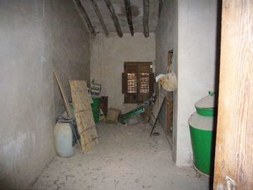 1639556456e4a4c0d5