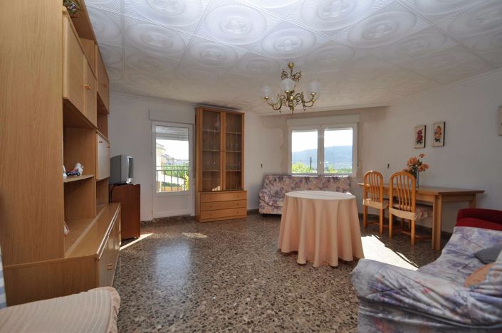 Image No.18-3 Bed Townhouse for sale