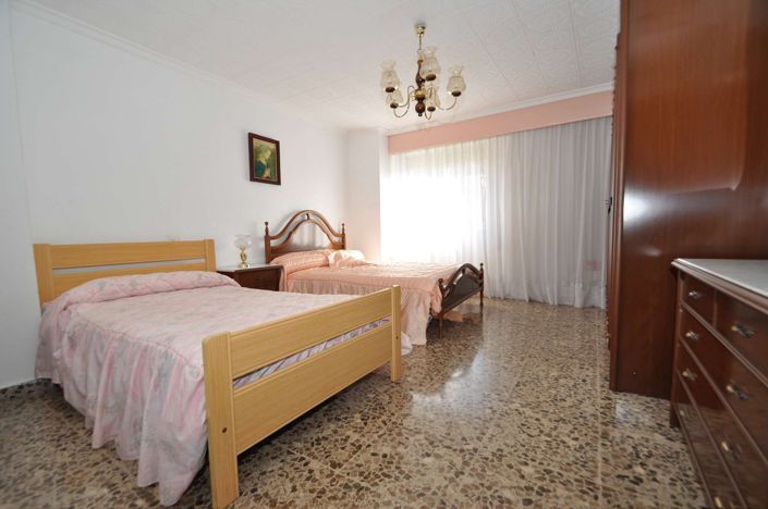 Image No.7-3 Bed Townhouse for sale