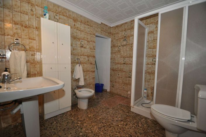 Image No.9-3 Bed Townhouse for sale