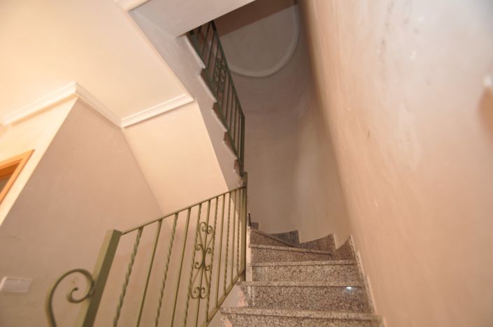 Image No.22-3 Bed Townhouse for sale