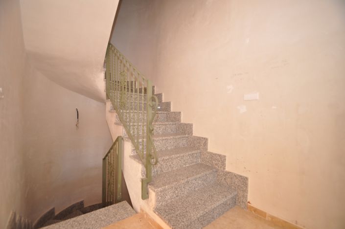 Image No.35-3 Bed Townhouse for sale