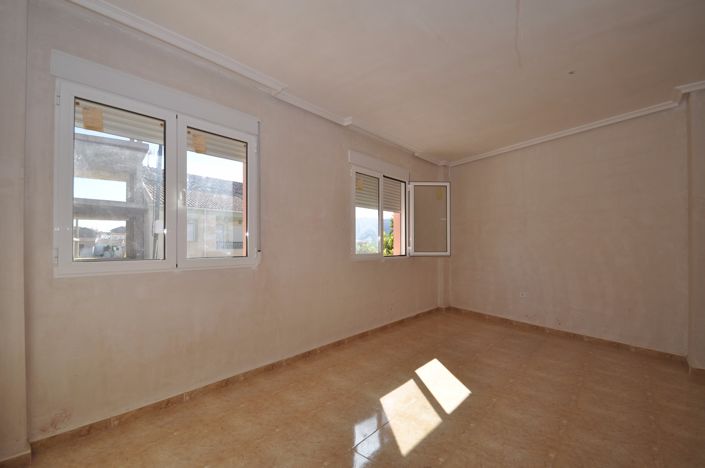 Image No.5-3 Bed Townhouse for sale