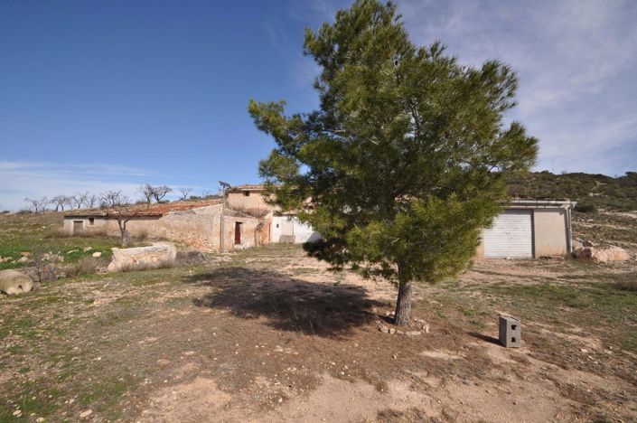 Image No.18-3 Bed House for sale